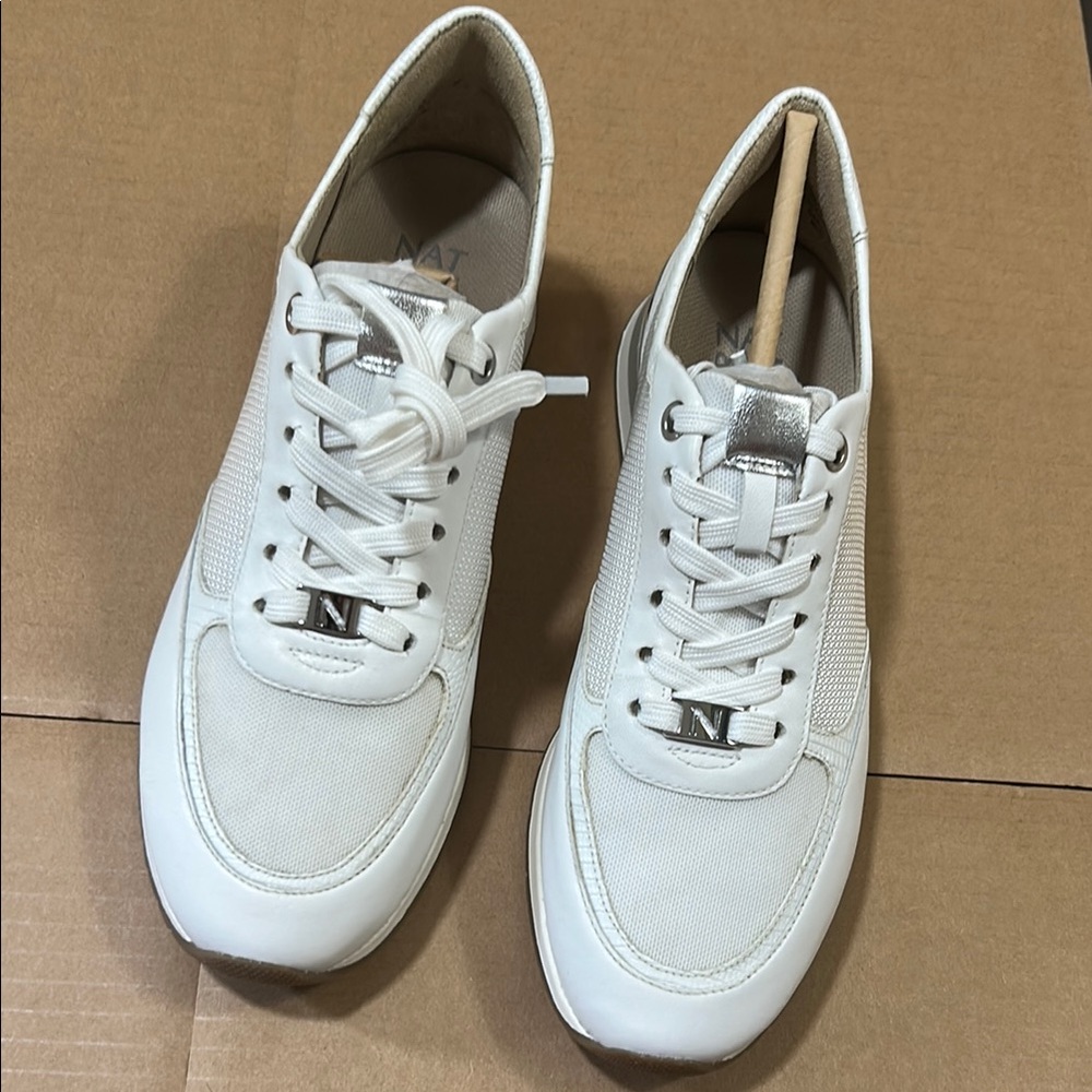Naturalizer Women’s Lotus Oxford  Almond Sneakers